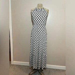 Old Navy Maxi Dress White  with Black Print Size Small
